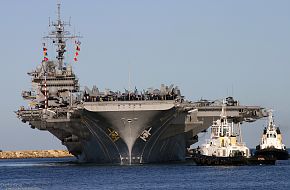 USS Kitty Hawk (CV 63) - US Navy