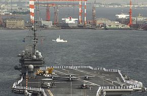 USS Kitty Hawk (CV 63) Aircraft Carrier - US Navy