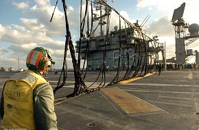 USS Kitty Hawk (CV 63) Aircraft Carrier - US Navy