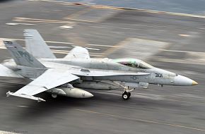 F-18 - USS Kitty Hawk (CV 63) Aircraft Carrier - US Navy