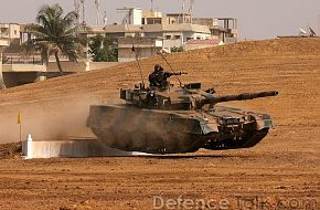 Al-Kalid Tank, Pakistan Army - IDEAS 2006
