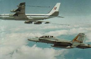 RAAF 707 Fueling up a Bug