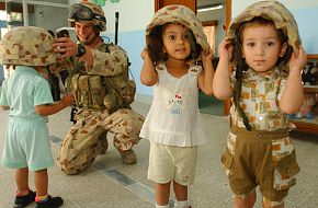 New recruits for Australian Army... (only joking THIS is how hearts and min