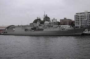 HMAS Warramunga FFH152 (AUS)