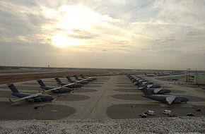 C-17 Globemasters galore - US Air Force