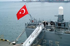 F-255 Karadeniz