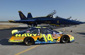 F/A-18 Hornets + Chevrolet - Blue Angels, US Navy