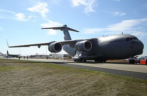 RAAF C-17 Globemaster III 2 - Avalon