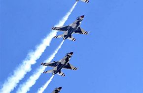 F-16 Fighters, Thunderbirds - NBVC Air Show 2007