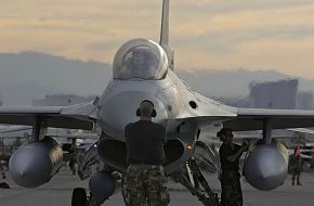 F-16 Fighter - Red Flag, Air Forces Exercise