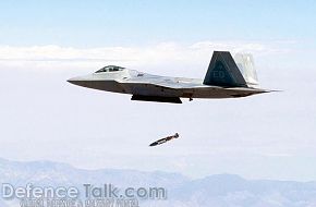 F-22 With bomb