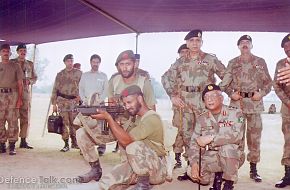 Pakistani army Soldiers during an excercise