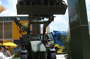 Wheeled Loader / JCB