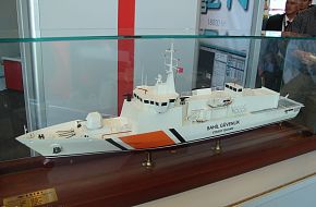 Coast Guard Ship / RMK Marine