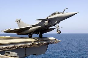 French Rafale M combat aircraft, US Navy Aircraft Carrier