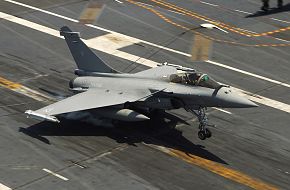 French Rafale M combat aircraft, US Navy Aircraft Carrier