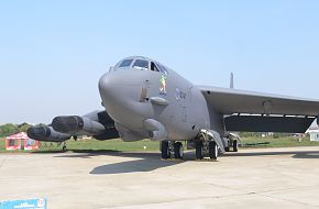 B-52 Bomber - MAKS 2007 Air Show