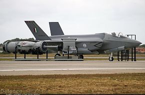 Full size mock-up of F35B with Italian Navy colors