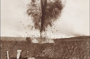 World War 1 photo by Frank Hurley