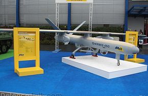 Hermes 450 medium size UAV, MSPO 2007