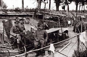 cnp_aisne_german_trench_01