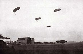 cnp_dirigibles_balloons_01