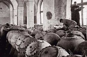 cnp_toulon_naval_mines_01