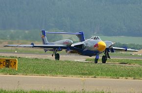 DH-110 Sea Vixen Red Bull