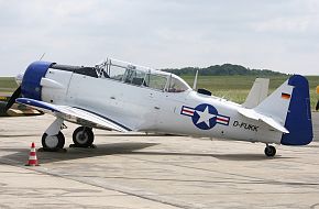 Havard T-6 private