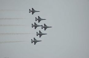 USAF Thunderbirds Miramar 2007