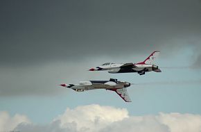 USAF Thunderbirds Miramar 2007