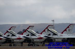 USAF Thunderbirds F-16 Falcon