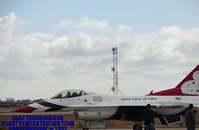 USAF Thunderbirds F-16 Falcon