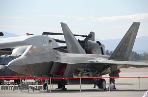 USAF F-22A Raptor Stealth Fighter