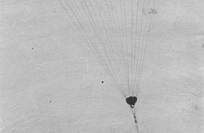 ww_brit_parachute_01