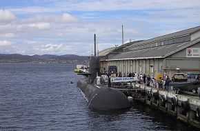 HMAS Collins in Hobart 2008