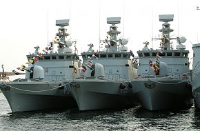 Pictures from Danish navy exercise Danex05