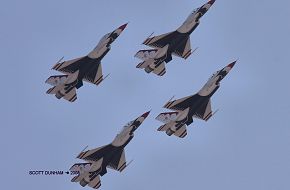 USAF Thunderbirds Flight Demonstration Team F-16 Falcon