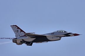 USAF Thunderbirds Flight Demonstration Team F-16 Falcon