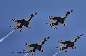 USAF Thunderbirds Flight Demonstration Team F-16 Falcon