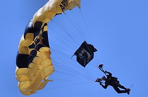 US Army Golden Knights Parachute Team