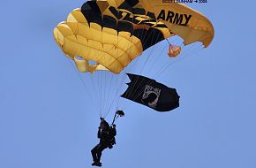 US Army Golden Knights Parachute Team