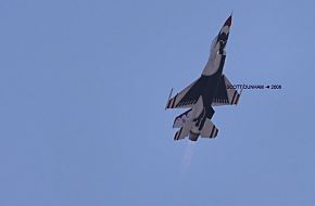 USAF Thunderbirds Flight Demonstration Team F-16 Falcon