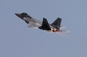 USAF F-22A Raptor Stealth Fighter