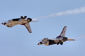 USAF Thunderbirds Flight Demonstration Team