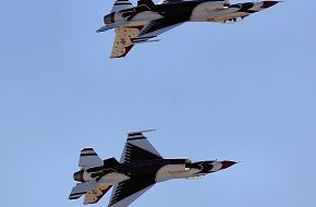 USAF Thunderbirds Flight Demonstration Team