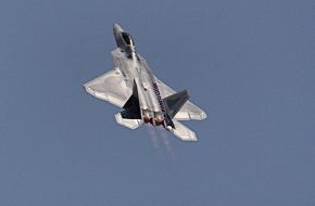 USAF F-22A Raptor Stealth Fighter