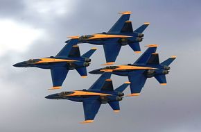 US Navy Blue Angels Flight Demonstration Team