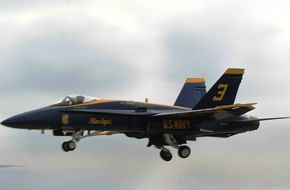 US Navy Blue Angels Flight Demonstration Team