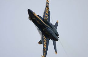 US Navy Blue Angels Flight Demonstration Team